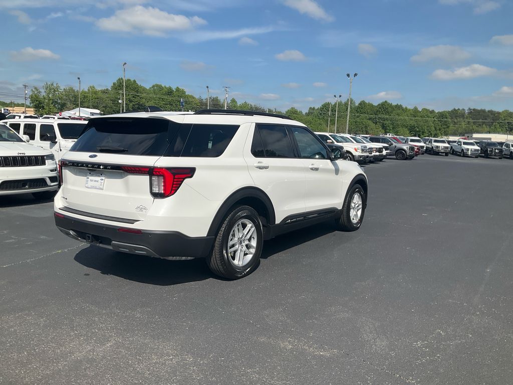 New 2026 Ford Explorer - photo 7