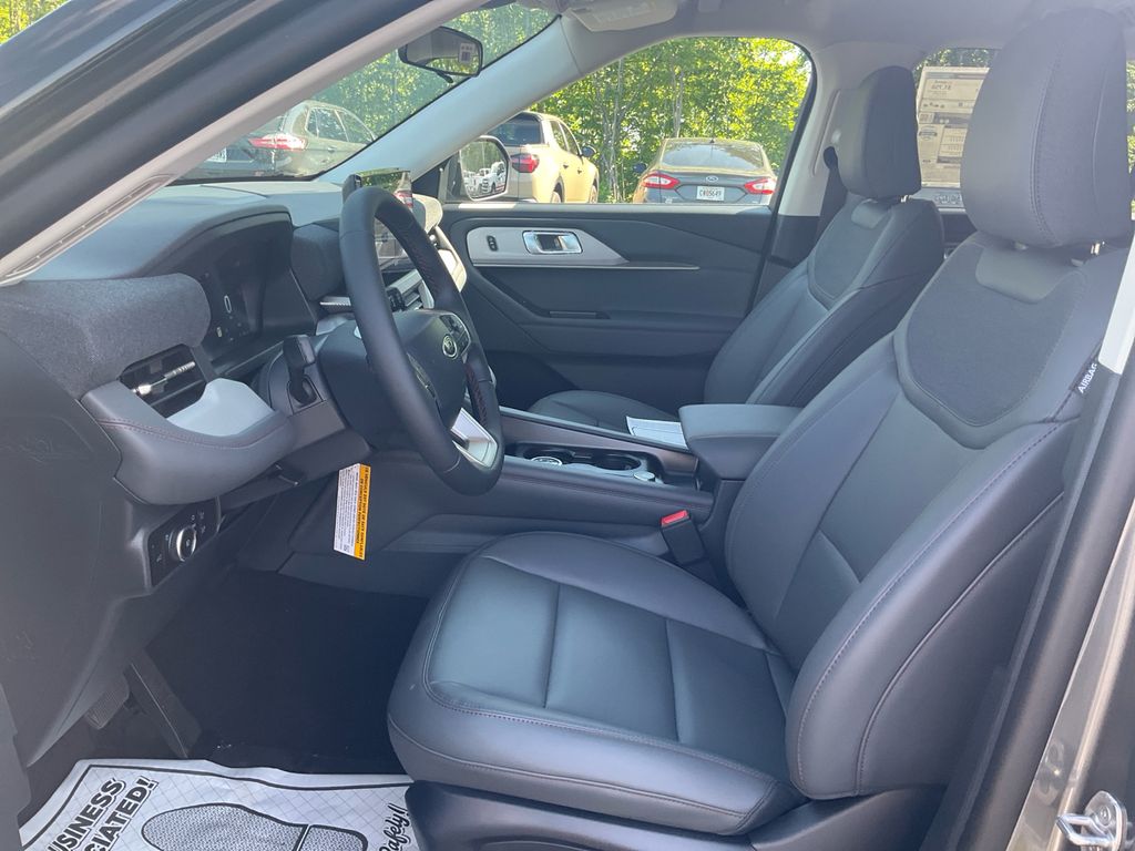 New 2026 Ford Explorer - photo 18