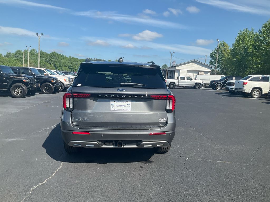New 2026 Ford Explorer - photo 8