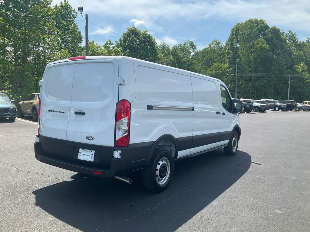 New 2026 Ford Transit 250 - photo 7