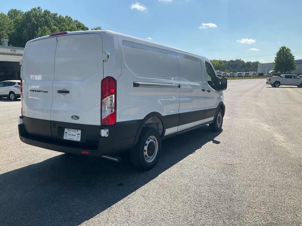 New 2026 Ford Transit 250 - photo 7