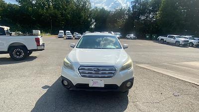 2015 Subaru Outback AWD SUV for sale #T65702A - photo 2