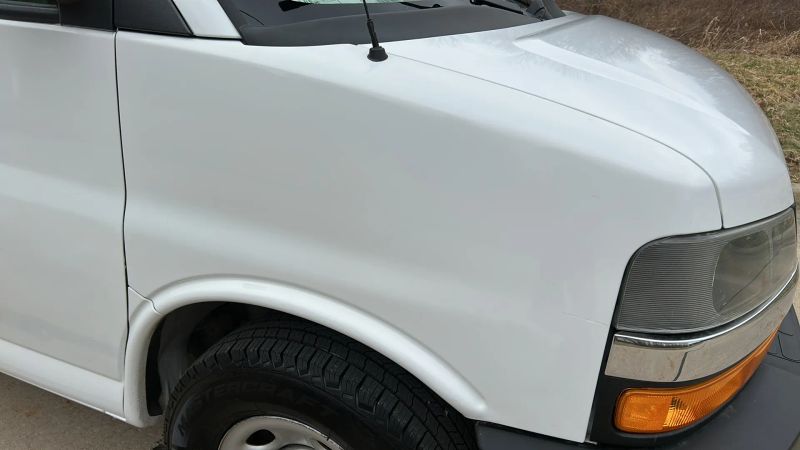 Used 2019 Chevrolet Express 3500 - photo 5