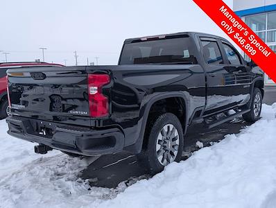 Used 2024 Chevrolet Silverado 2500 - photo 1