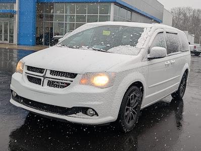 Used 2017 Dodge Grand Caravan - photo 1
