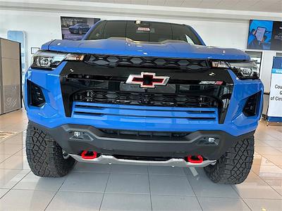 2025 Chevrolet Colorado Crew Cab 4WD Pickup for sale #CV3383 - photo 2