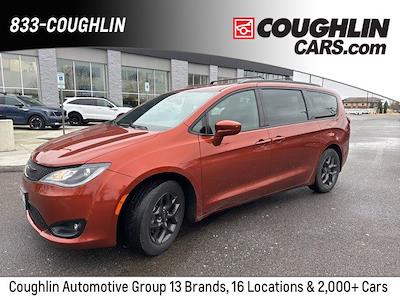 Used 2018 Chrysler Pacifica Touring L Plus FWD Minivan for sale #UCF1091 - photo 1