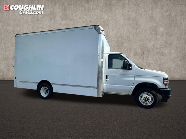 New 2024 Ford E-450 - photo 12