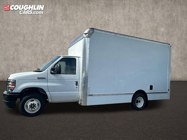 New 2024 Ford E-450 - photo 7