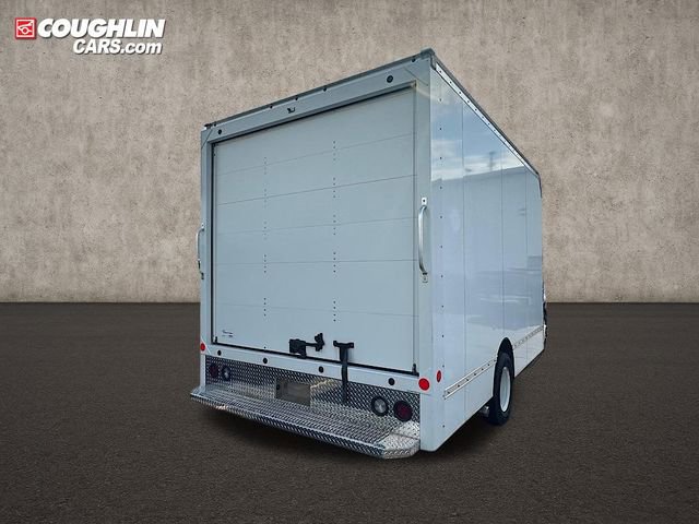 New 2024 Ford E-450 - photo 11