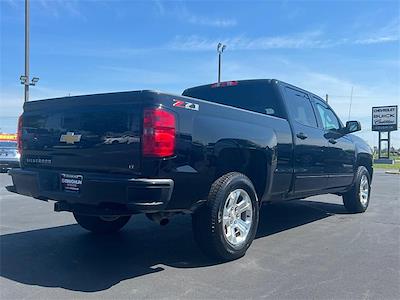 2018 Chevrolet Silverado 1500 Crew Cab 4x4 Pickup for sale #Z07453A - photo 2