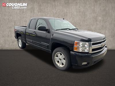 2008 Chevrolet Silverado 1500 Extended Cab 4WD Pickup for sale #Z07598A - photo 1