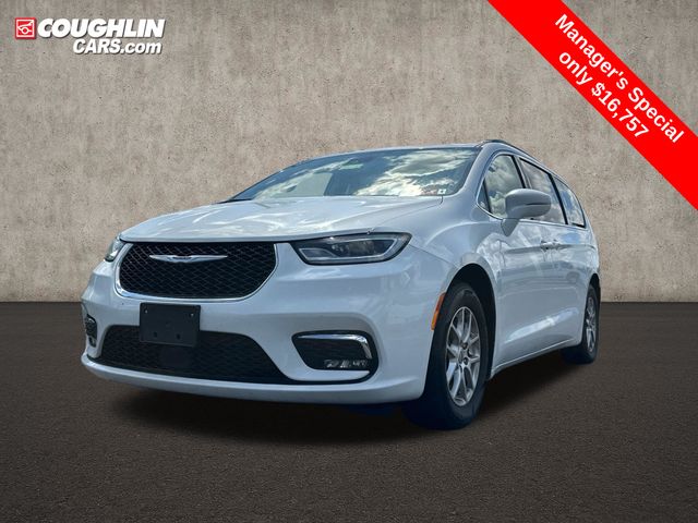 Used 2022 Chrysler Pacifica - photo 1