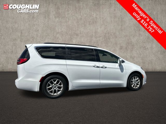 Used 2022 Chrysler Pacifica - photo 7