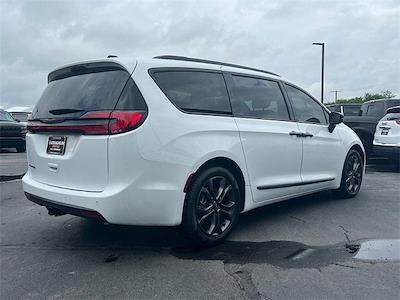 2024 Chrysler Pacifica FWD Minivan for sale #MU3754 - photo 2