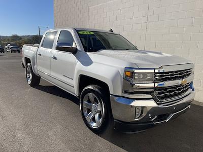 2016 Chevrolet Silverado 1500 Crew Cab 4WD Pickup for sale #HF3550A - photo 2