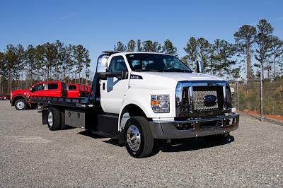 New 2025 Ford F-650 - photo 1