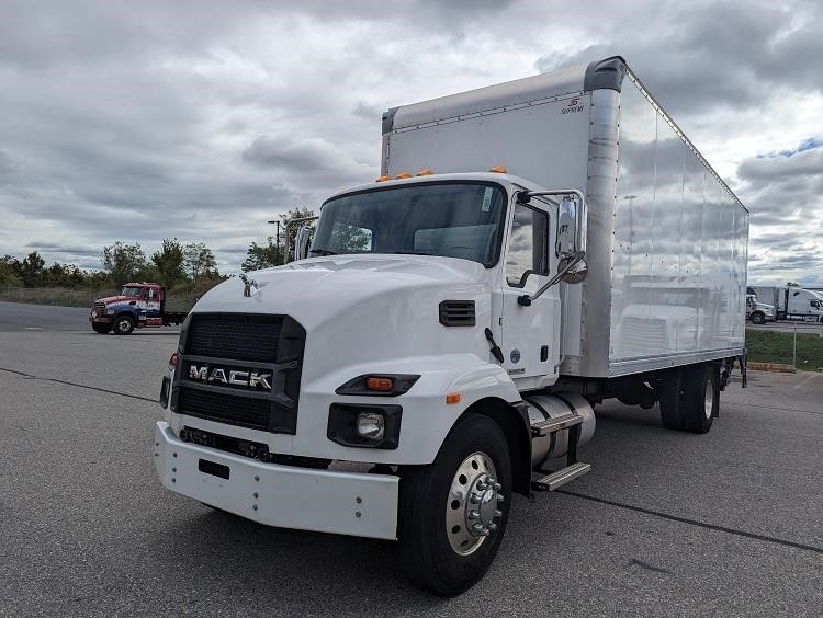 Used 2021 Mack MD6 - photo 1