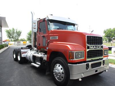 Used 2021 Mack Pinnacle Mack MP8 Semi Truck for sale #1M1PN4GY8MM008185 - photo 2