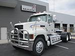 Used 2020 Mack Pinnacle Mack MP8 Semi Truck for sale #1M1PN4GY9LM006993 - photo 3