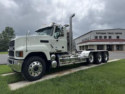 New 2025 Mack Pinnacle Mack MP8 Semi Truck for sale #1M1PN4NY6SM001056 - photo 1