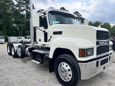 New 2025 Mack Pinnacle Mack MP8 Semi Truck for sale #1M1PN4NY9SM001049 - photo 1