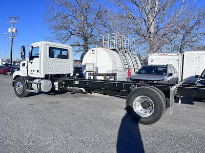 New 2025 Mack MD7 Cab Chassis for sale #1M2MDBAA0SS77513 - photo 2