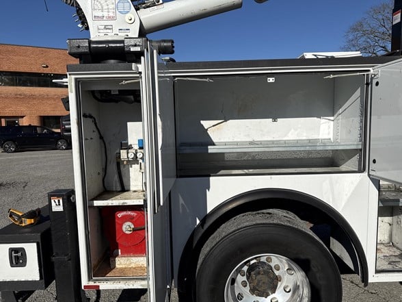Used 2023 Mack MD6 - photo 13