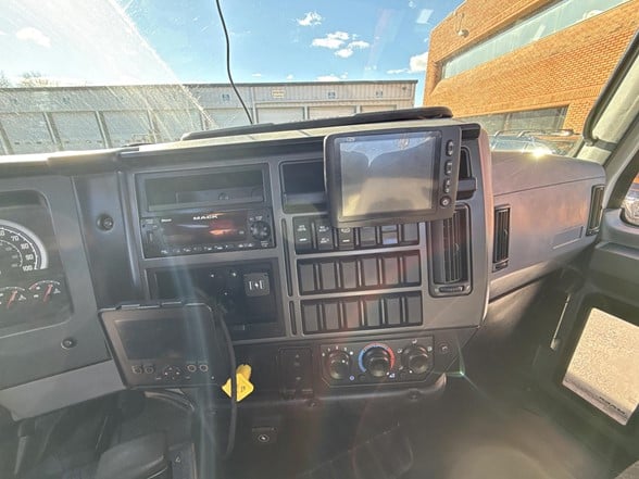 Used 2023 Mack MD6 - photo 20