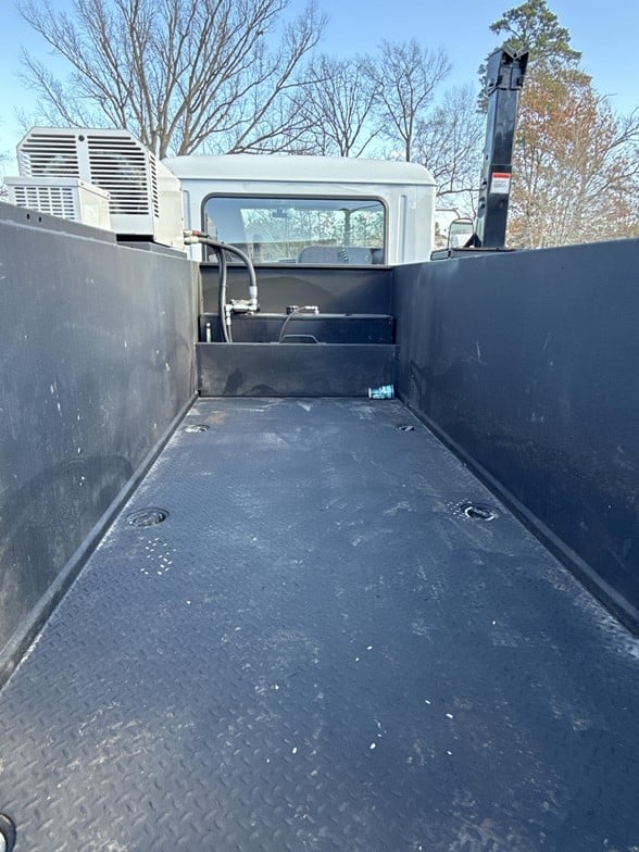 Used 2023 Mack MD6 - photo 35
