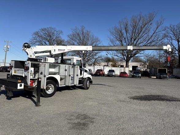 Used 2023 Mack MD6 - photo 9