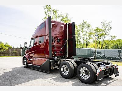 New 2025 Volvo VNL Volvo D13 Semi Truck for sale #4V4BC9EH9SN695995 - photo 2