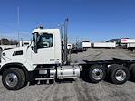 New 2025 Volvo VHD Volvo D13 Semi Truck for sale #4V4KG9EJ7SN684369 - photo 3