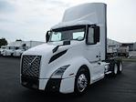 Used 2021 Volvo VNL Volvo D13 Semi Truck for sale #4V4NC9EG1MN282038 - photo 1