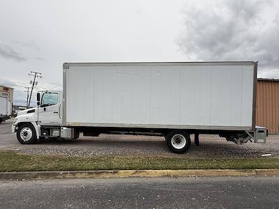 Used 2019 Hino 268A - photo 1
