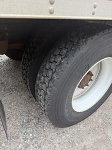 Used 2019 Hino 268A - photo 1