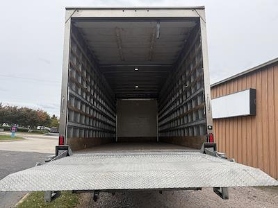 Used 2019 Hino 268A - photo 1