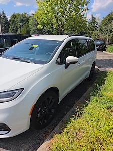2023 Chrysler Pacifica AWD Minivan for sale #324159A - photo 1