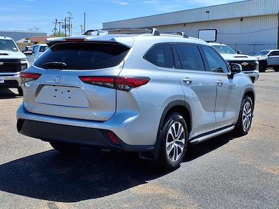 2022 Toyota Highlander FWD SUV for sale #LRC5287163A - photo 2
