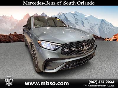 Used 2025 Mercedes-Benz GLC 300 SUV - photo 1
