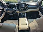 Used 2021 Toyota Highlander Limited for sale #SB364981A - photo 2