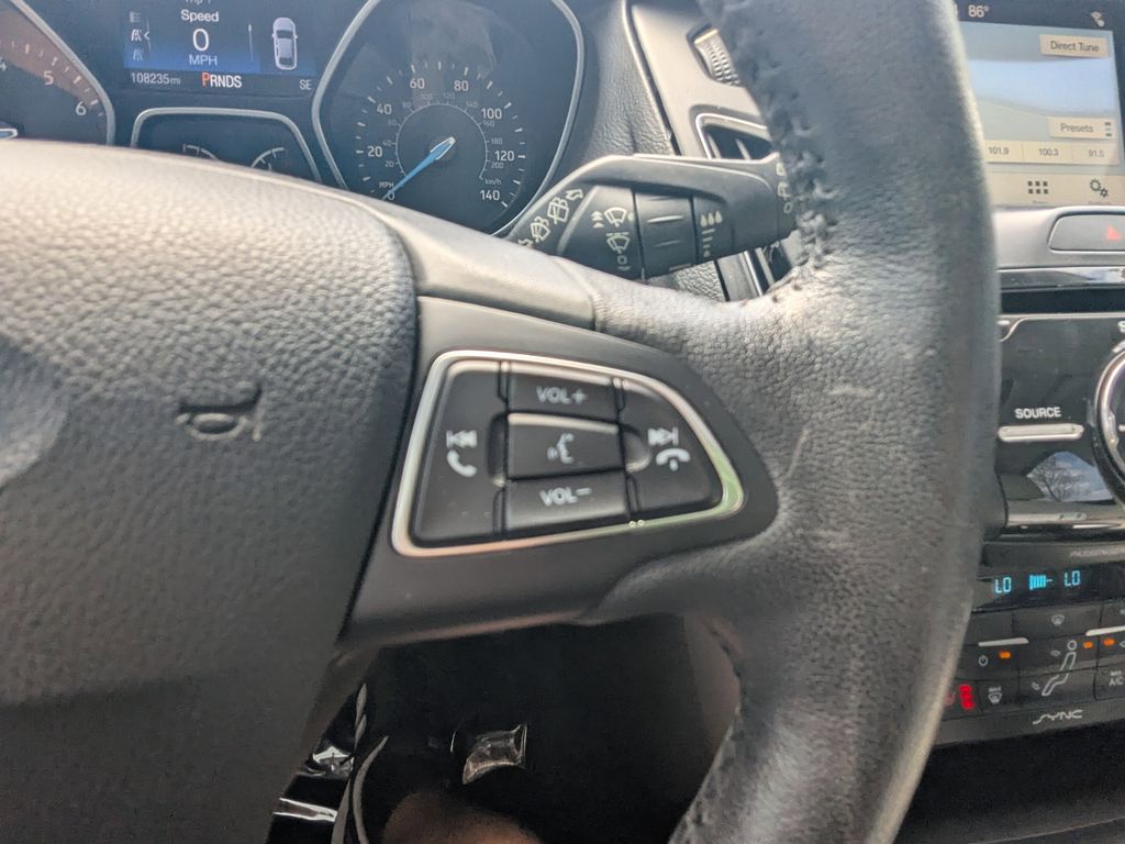 Used 2017 Ford Focus - photo 18