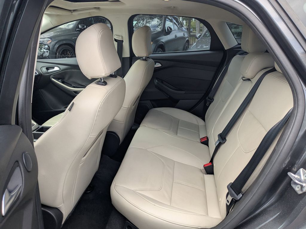 Used 2017 Ford Focus - photo 30