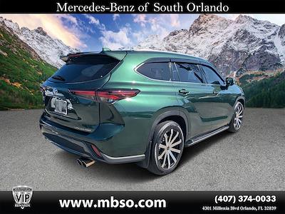 Used 2024 Toyota Highlander Limited for sale #TF489955A - photo 2