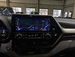 Used 2024 Toyota Highlander for sale #TF489955A - photo 8