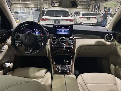 Used 2018 Mercedes-Benz GLC 300 SUV - photo 1