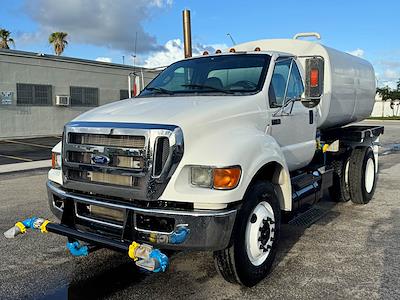 Used 2015 Ford F-750 2000 Water Truck for sale #000350 - photo 2