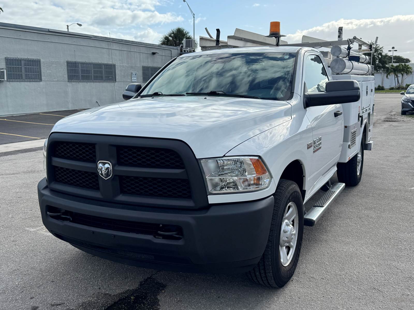 Used 2016 Ram 3500 - photo 6