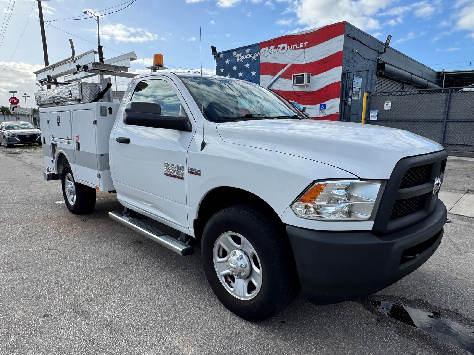 Used 2016 Ram 3500 - photo 22
