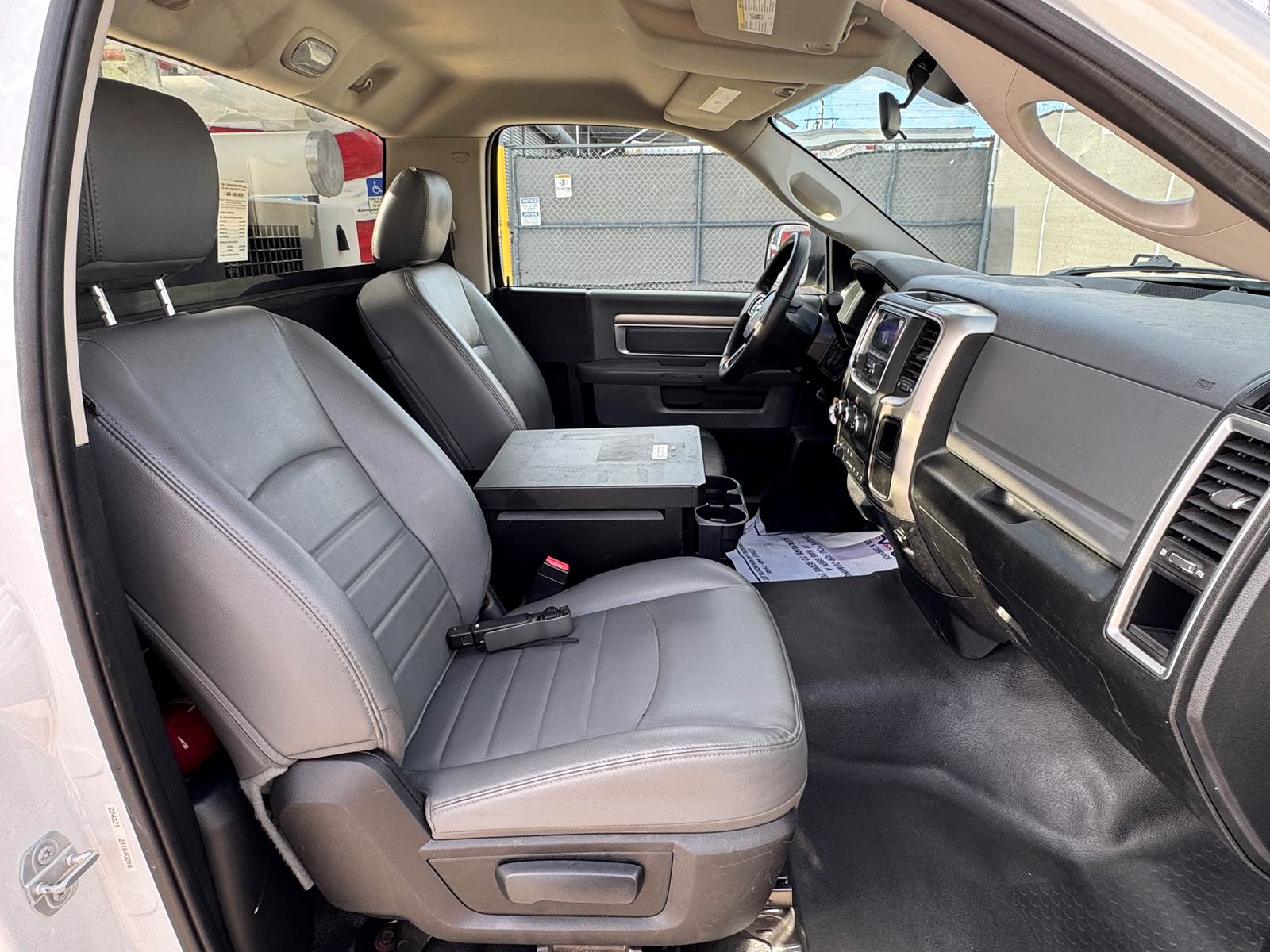 Used 2016 Ram 3500 - photo 54
